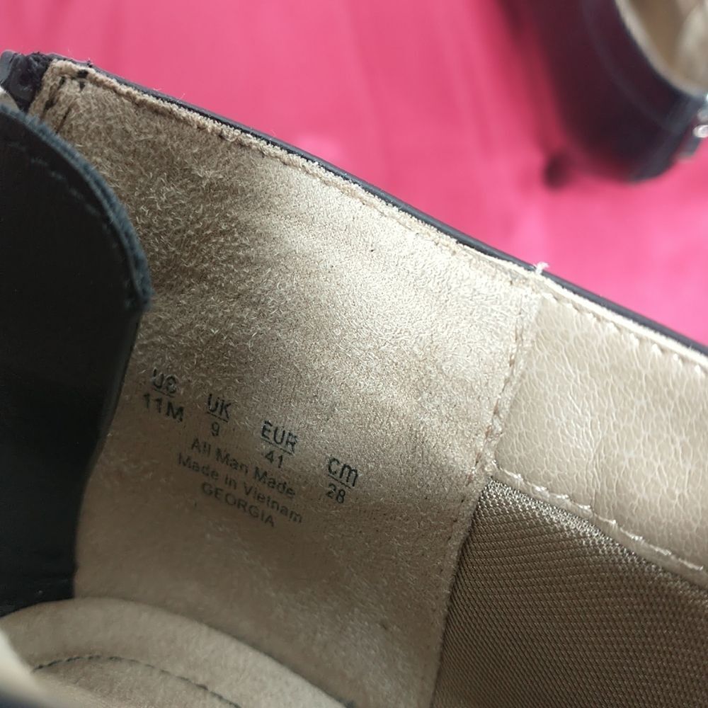 LifeStride Women's SZ 11M Georgia Ankle Boot Black . Condition is Pre-owned. - Picture 4 of 10